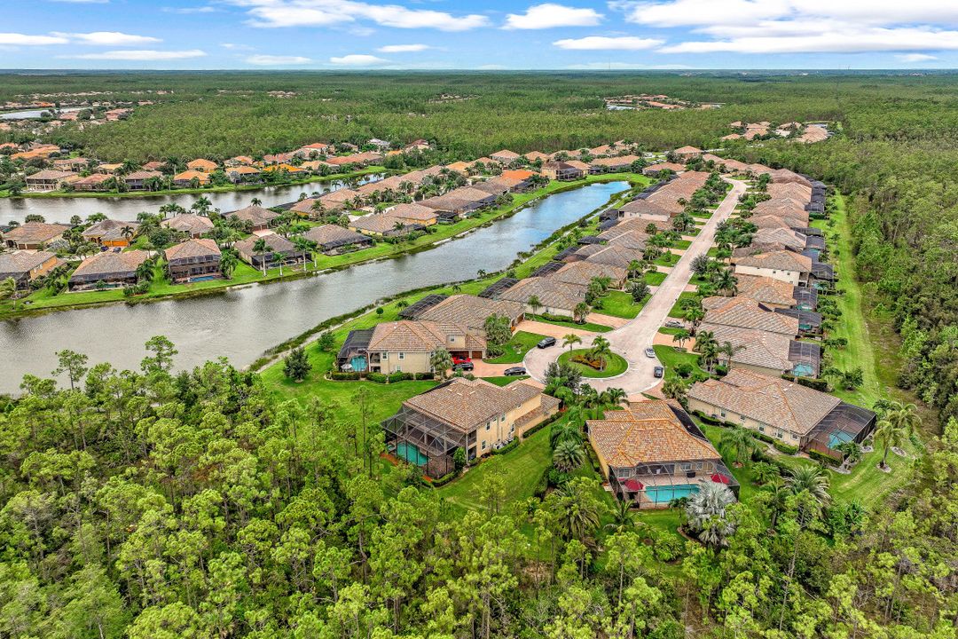 21001 Bosco Ct, Estero, FL 33928