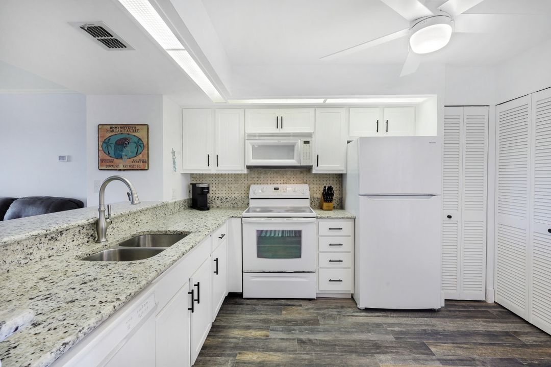 300 Stevens Landing Dr #C-203, Marco Island, FL 34145