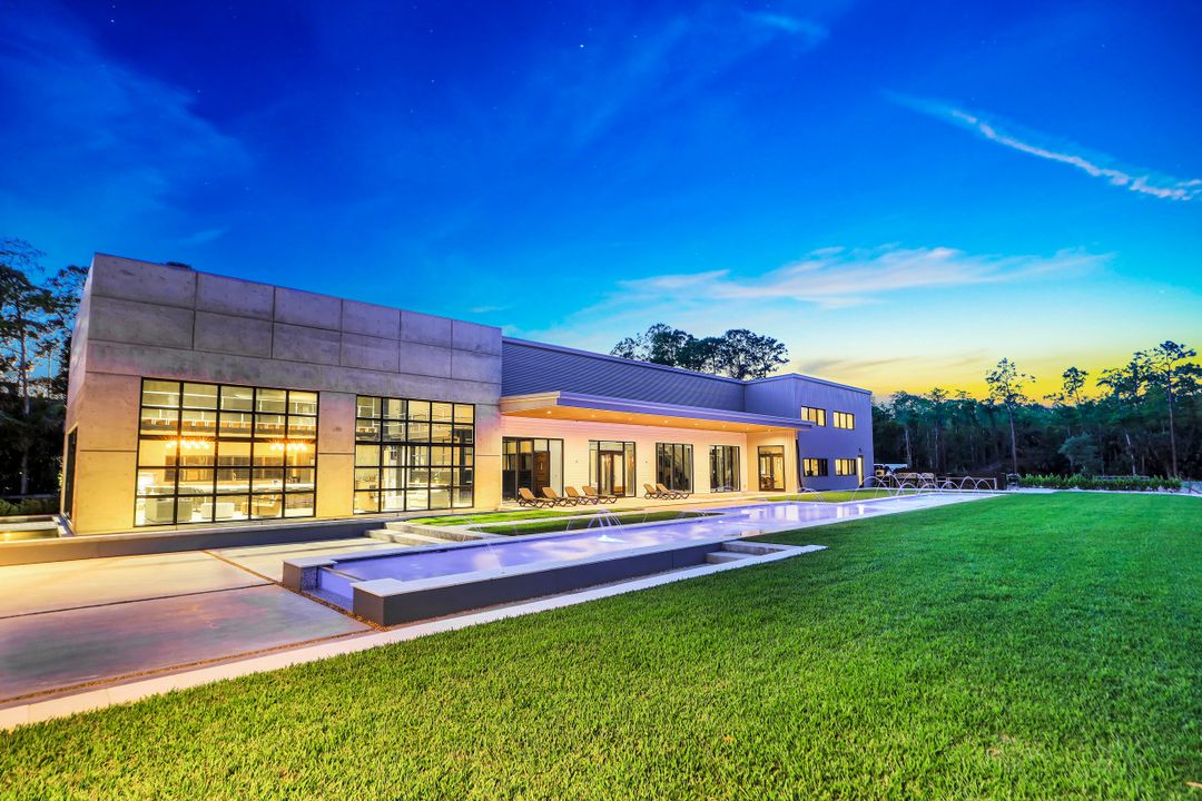 4441 5th Ave NW, Naples, FL 34119