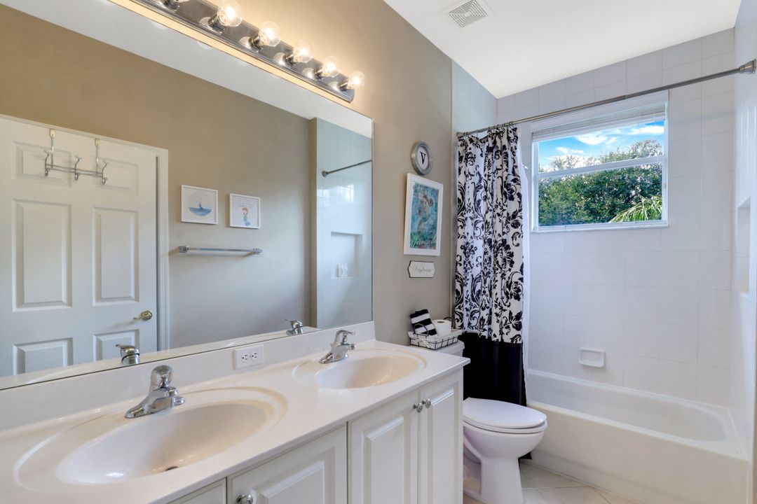 1794 Ribbon Fan Ln, Naples, FL 34119