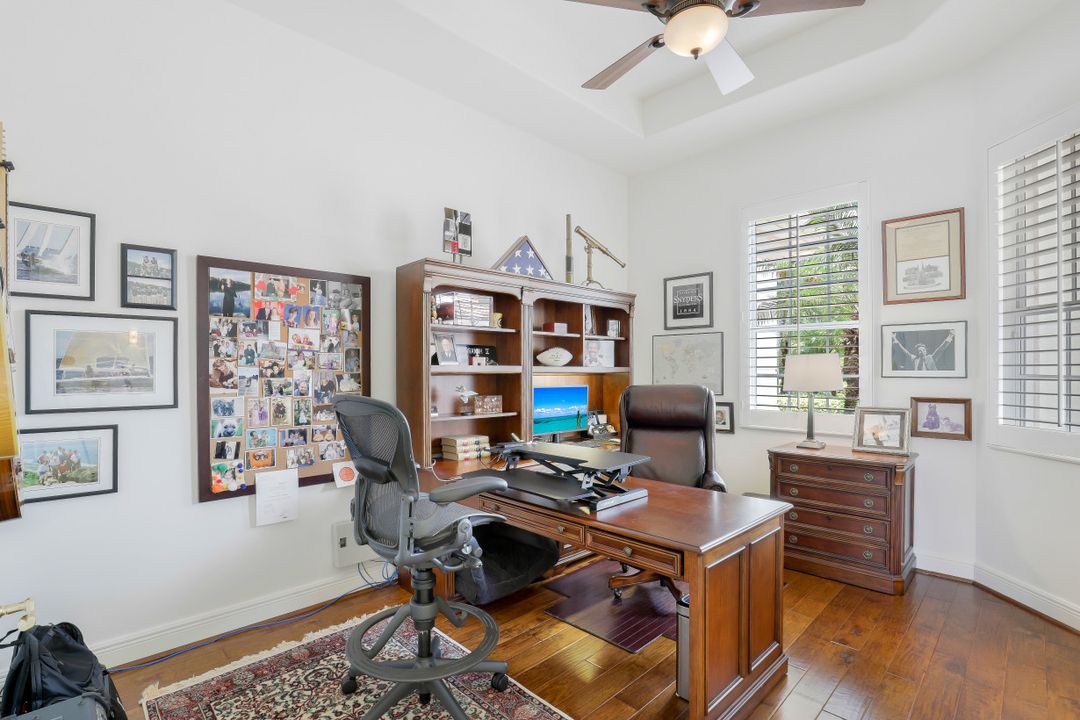 5666 Sago Ct, Naples, FL 34119