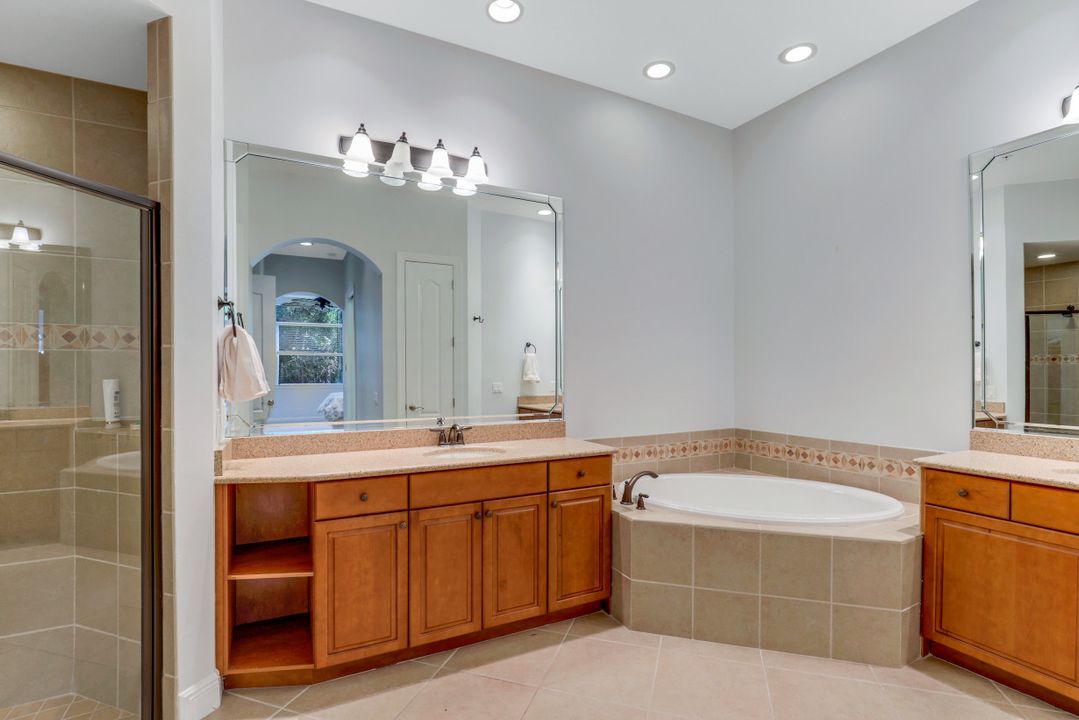 28550 Calabria Ct #102, Naples, FL 34110