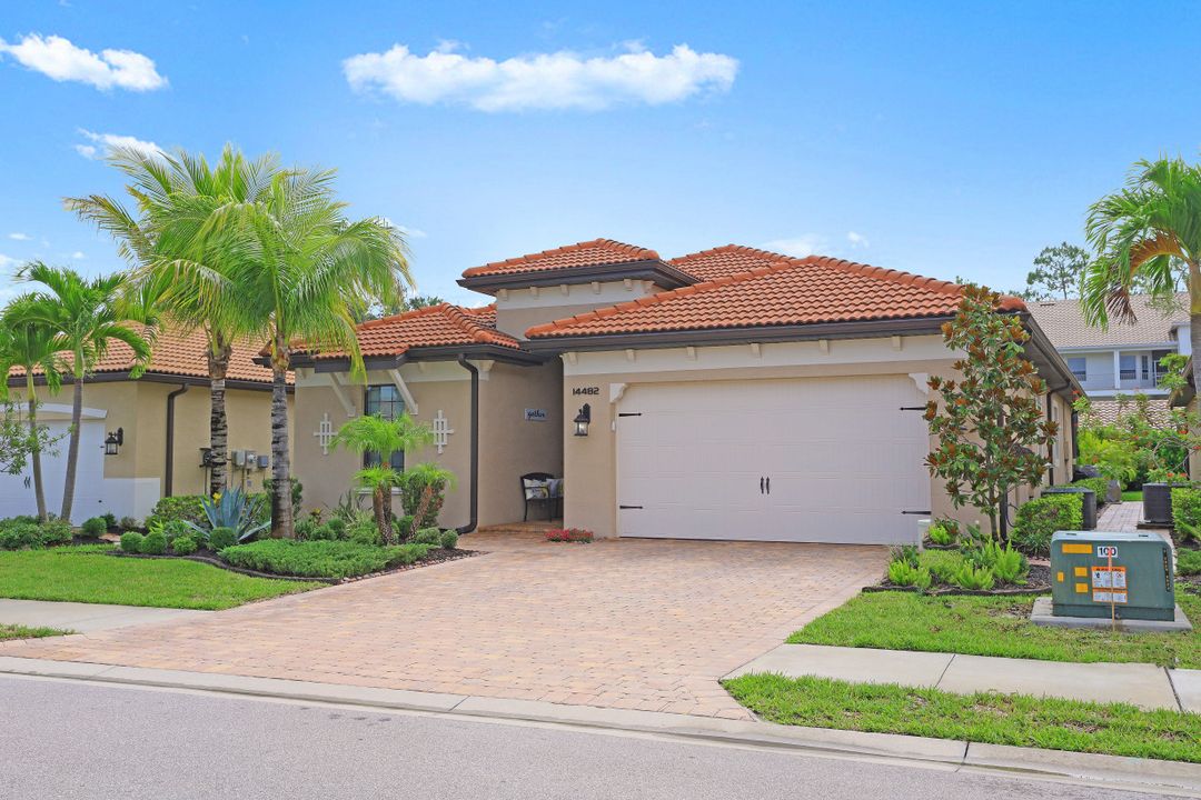 14482 Tuscany Pointe Trail, Naples, FL 34120