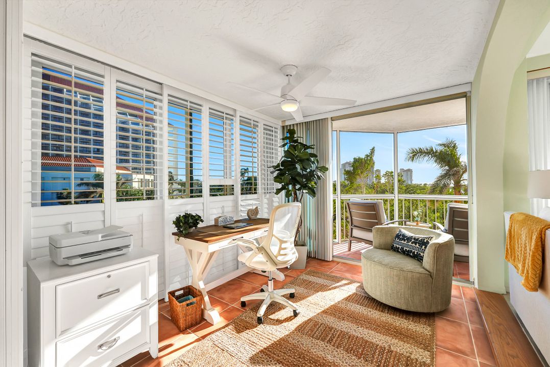 5501 Heron Point Dr #302, Naples, FL 34108