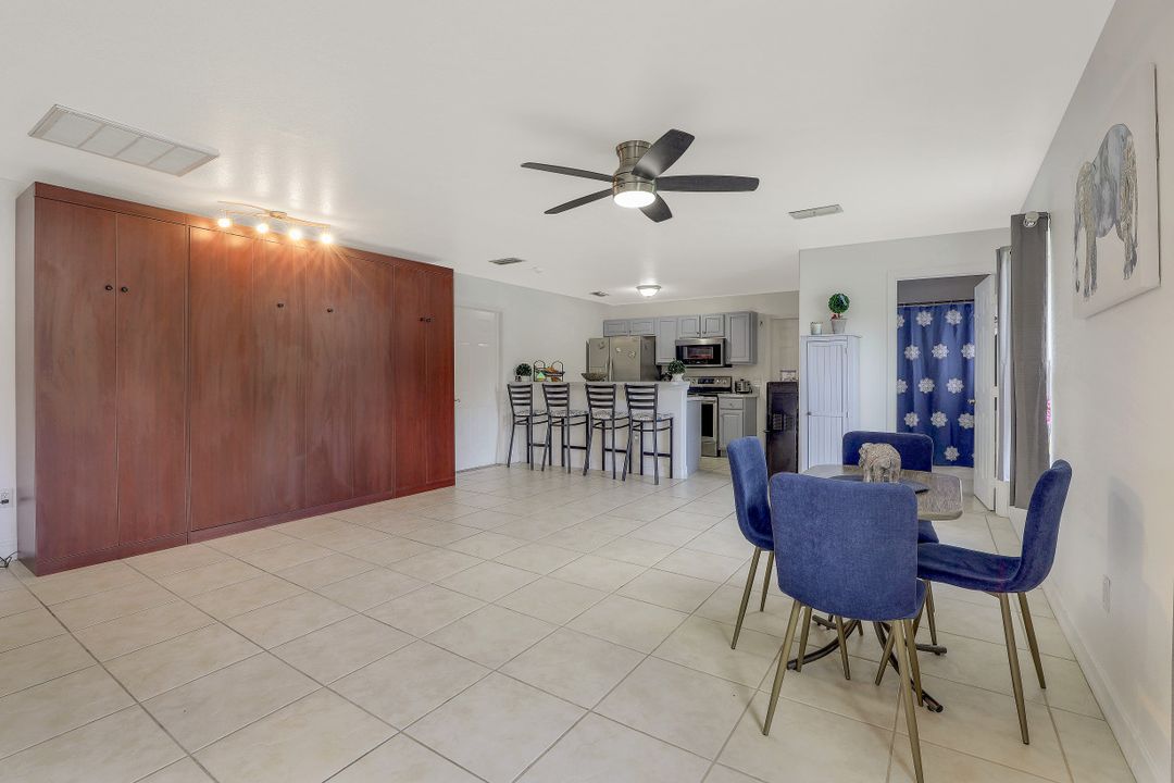 3660 20th Ave SE, Naples, FL 34117