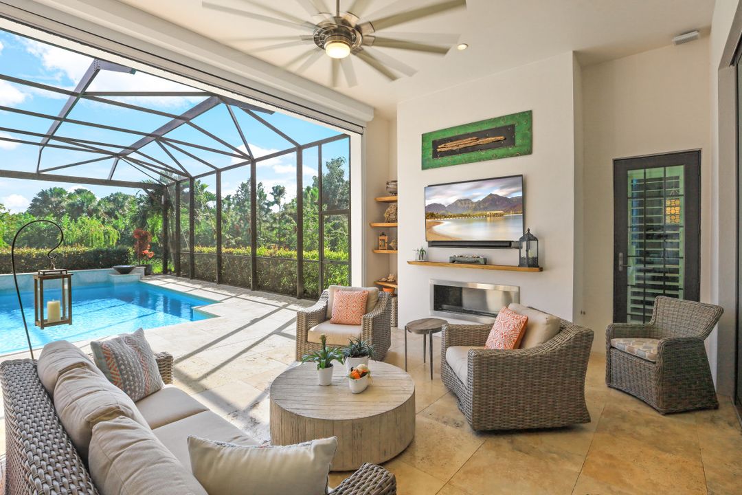 3244 Tavolara Ln, Naples, FL 34114