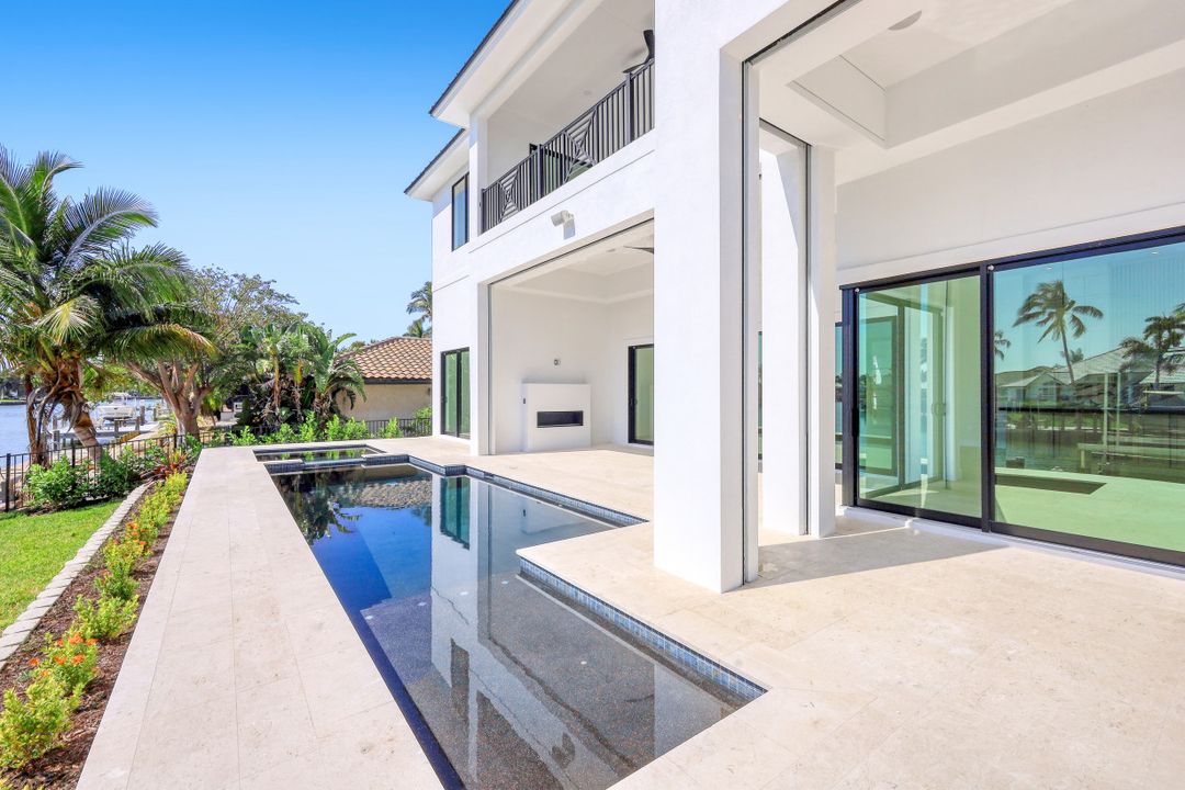 1857 Woodbine Ct, Marco Island, FL 34145