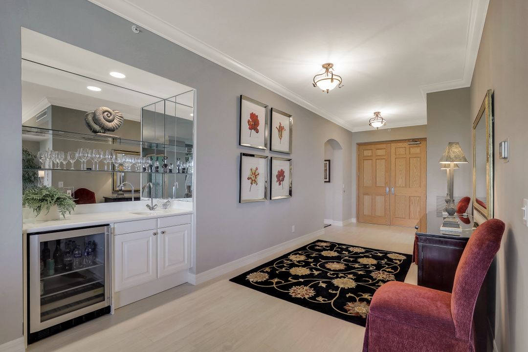 960 Cape Marco Dr #401, Marco Island, FL 34145