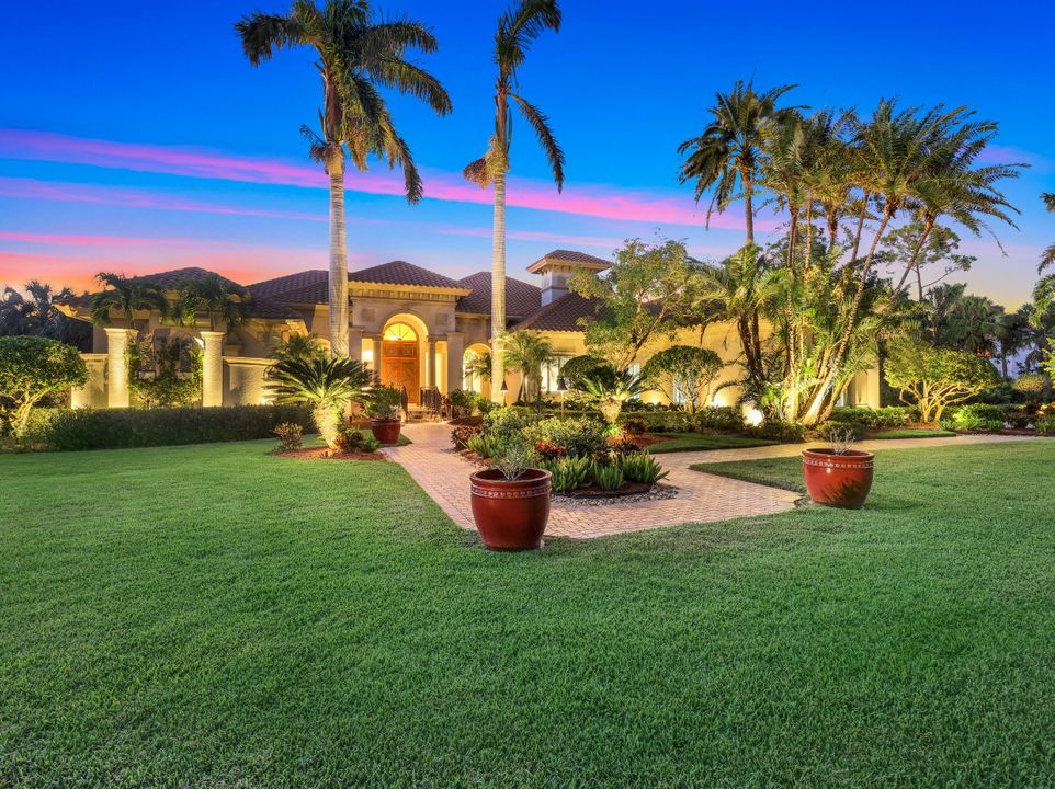 15175 Brolio Way, Naples, FL 34110