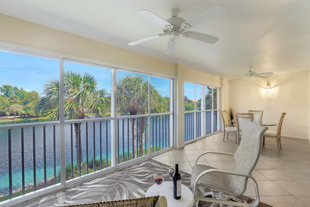6830 Beach Resort Dr #4, Naples, FL 34114