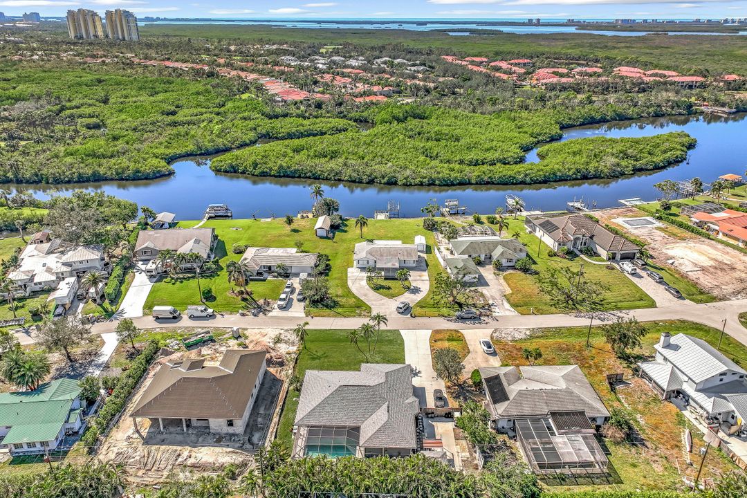 4884 Riverside Dr, Estero, FL 33928