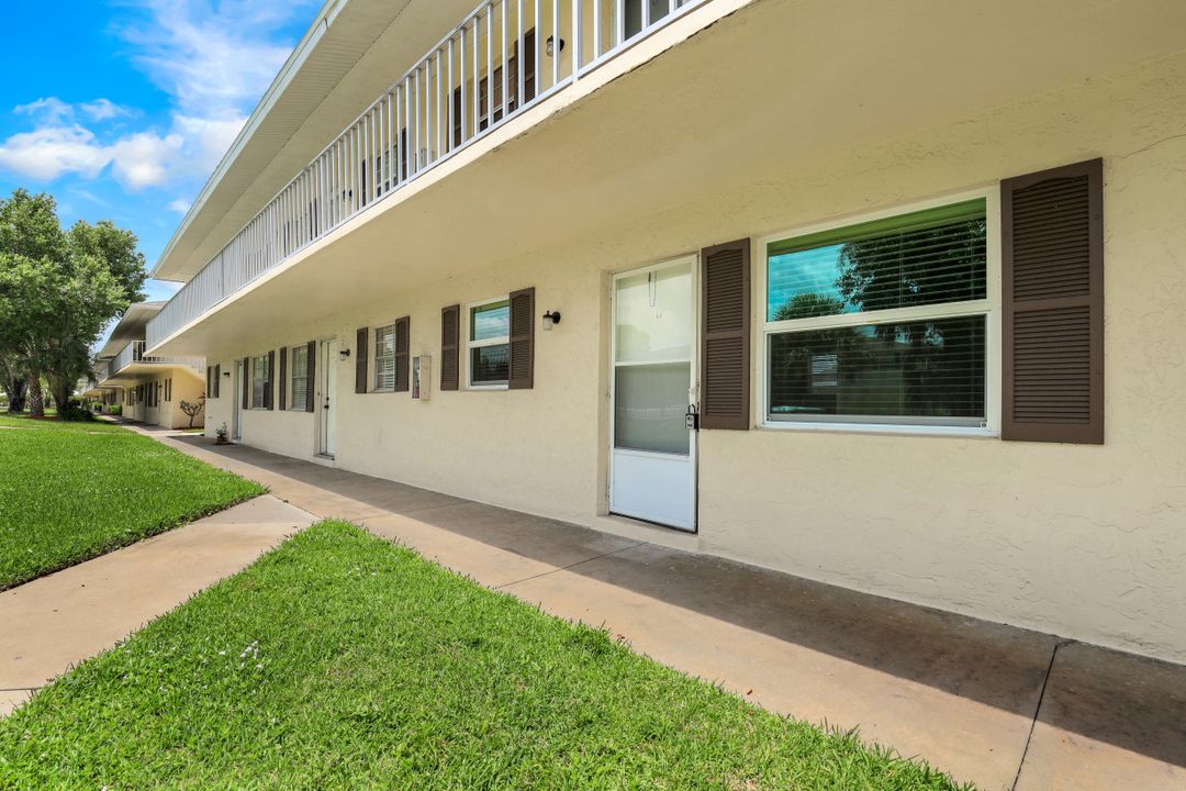 3325 Airport-Pulling Rd N #L-3 , Naples, FL 34105