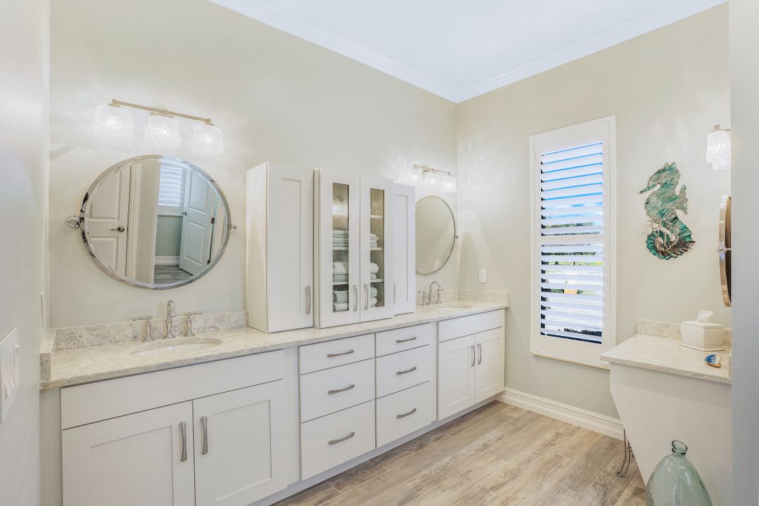 2030 El Dorado Pkwy W, Cape Coral, FL 33914