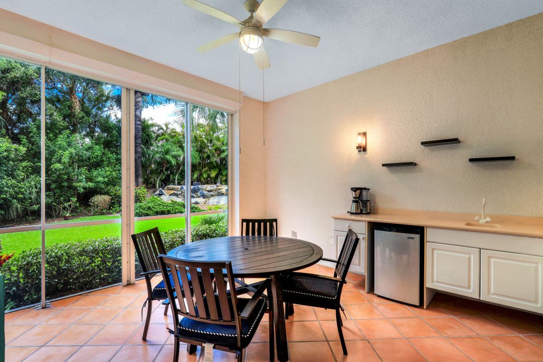 2395 Hidden Lake Dr #1, Naples, FL 34112