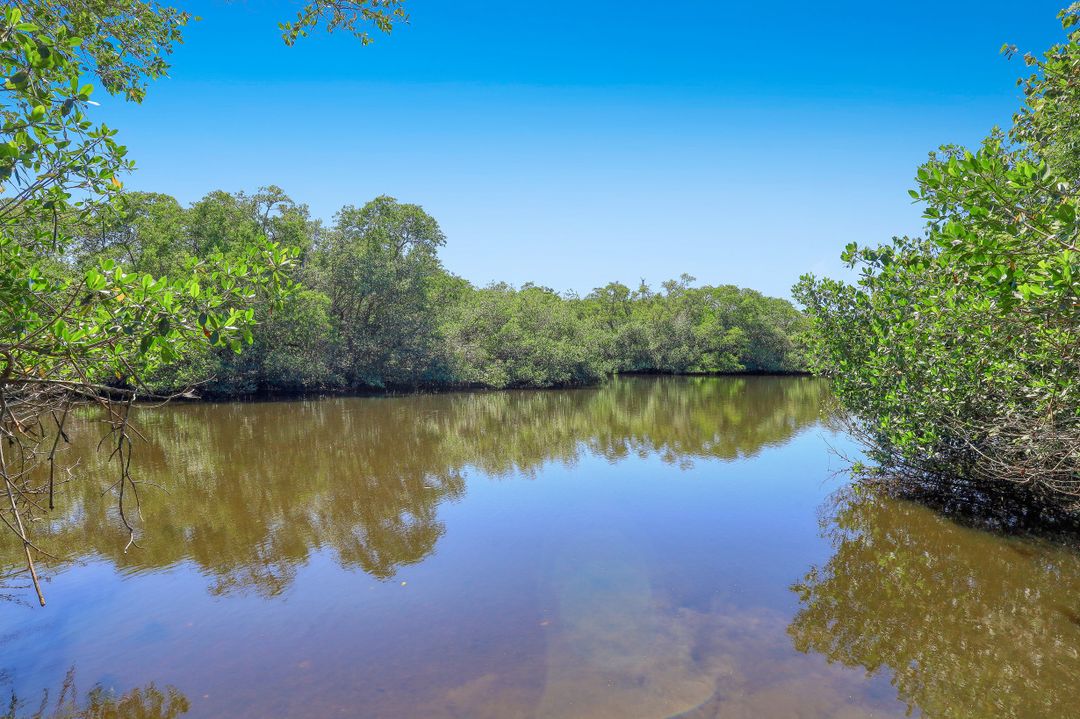 5371 Park Rd, Fort Myers, FL 33908