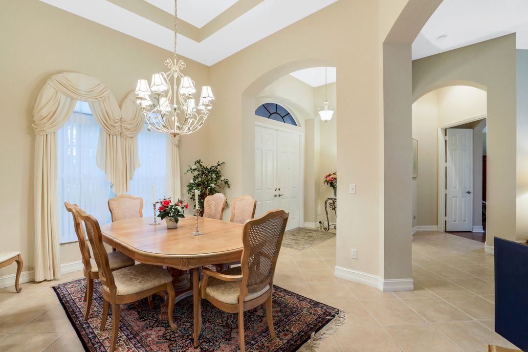 1514 Serenity Cir, Naples, FL 34110