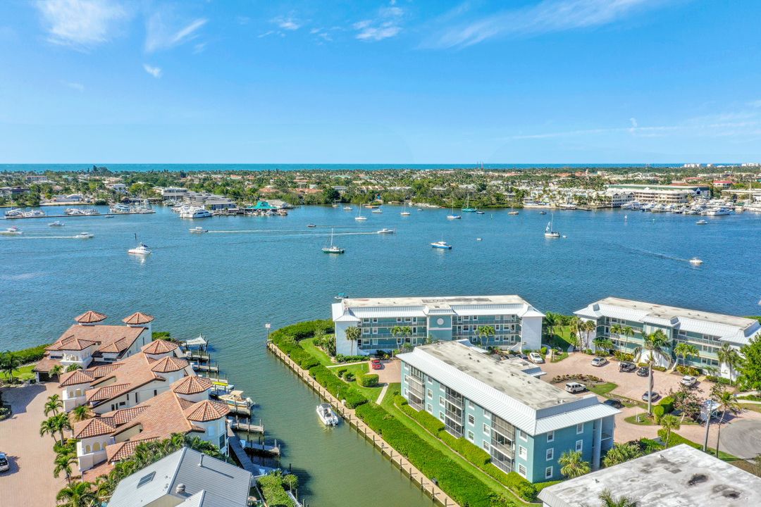 1200 Blue Point Ave a 5, Naples, FL 34102