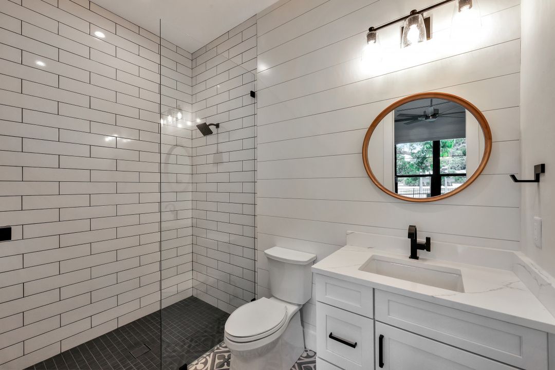 1385 Alcazar Ave, Fort Myers, FL 33901