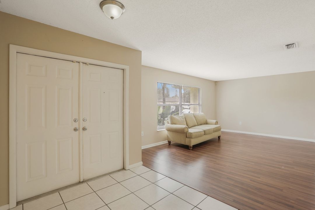 17384 Delaware Rd, Fort Myers, FL 33967