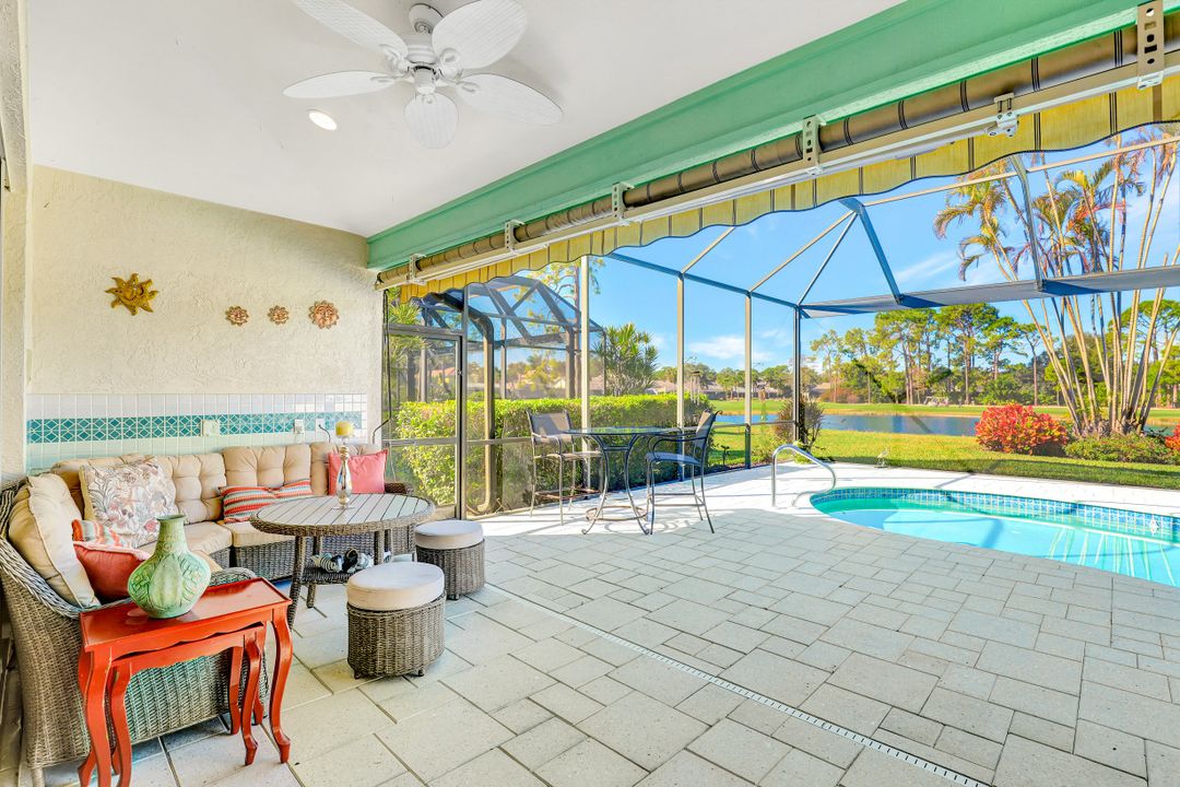 242 Edgemere Way E, Naples, FL 34105