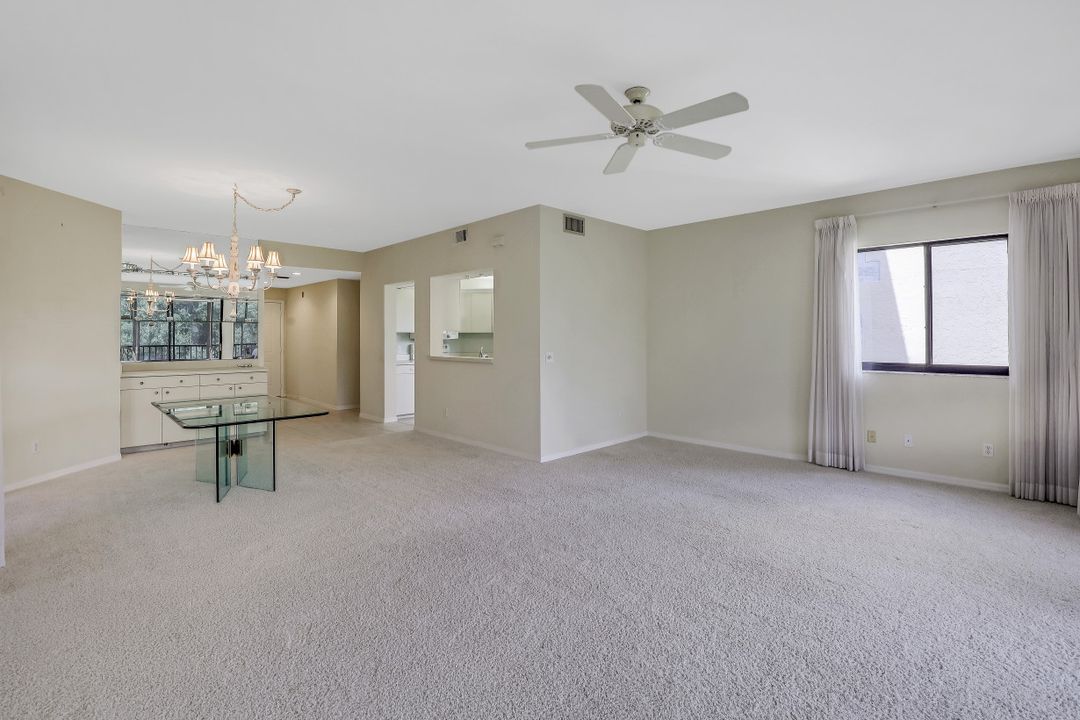 6510 Valen Way #B-302, Naples, FL 34108