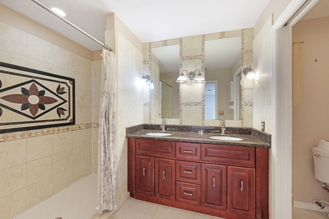 591 Pierre Cir, Lehigh Acres, FL 33974