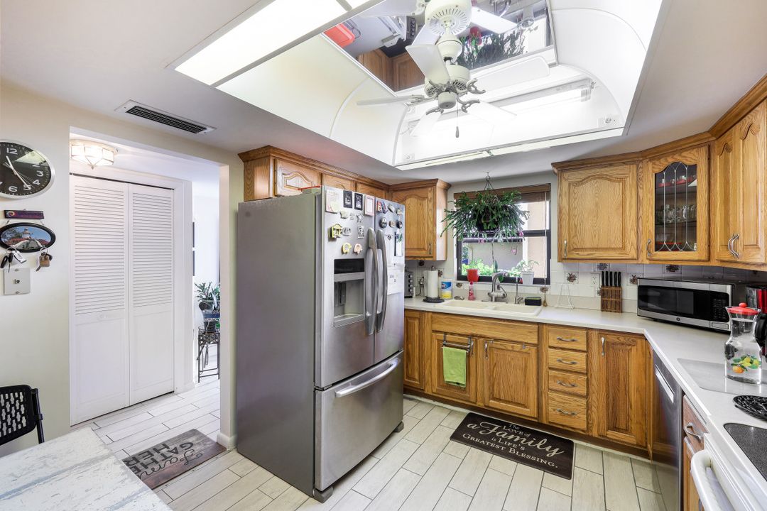 85 St Andrews Blvd #106, Naples, FL 34113