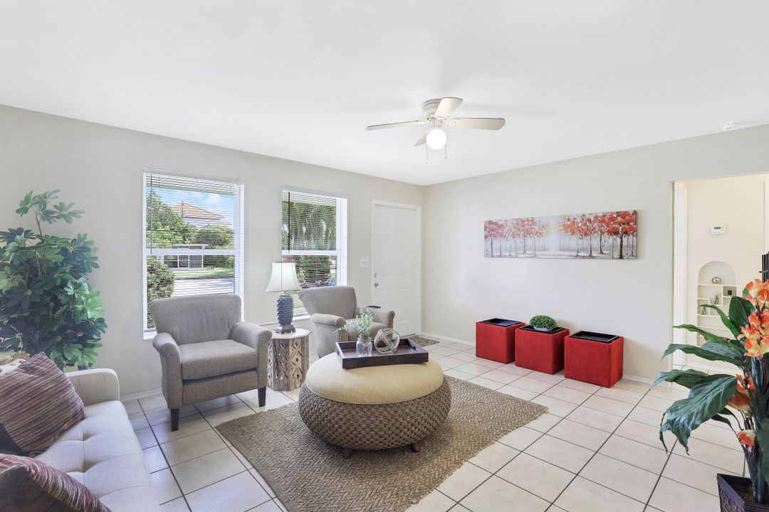 4480 Lagg Ave, Fort Myers, FL 33901