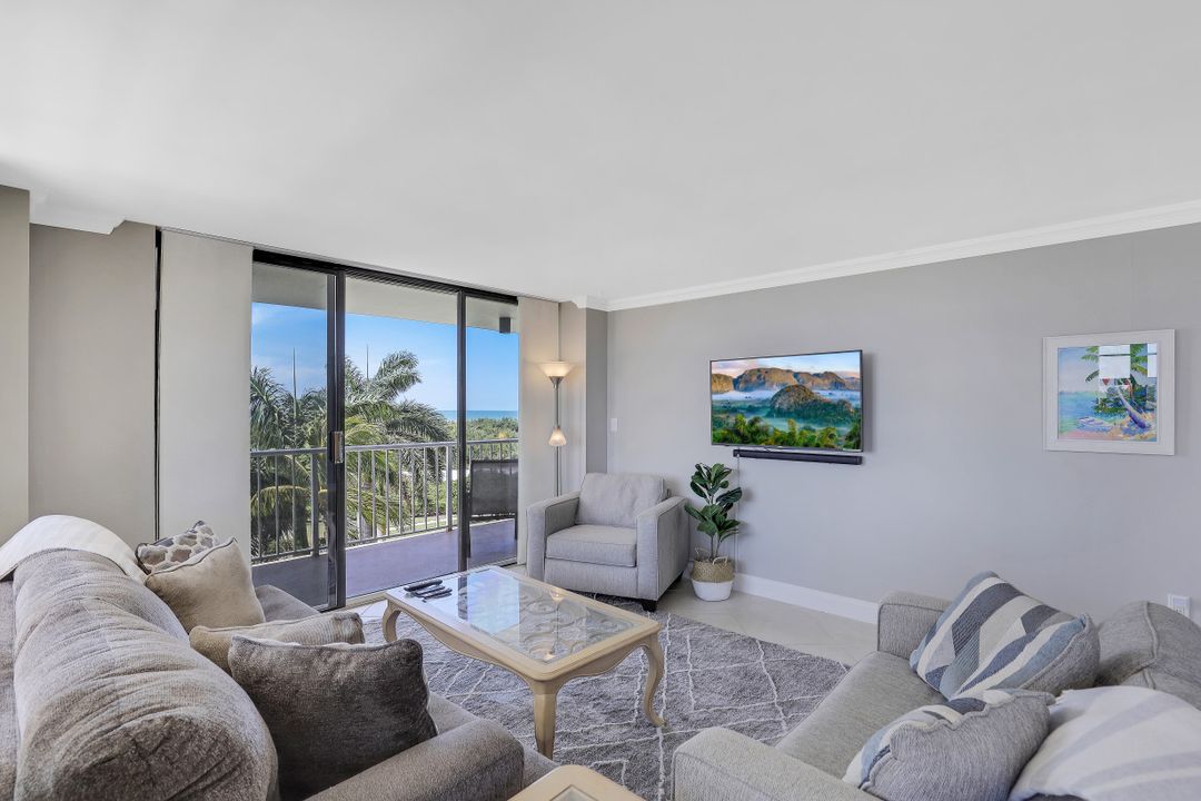 440 Seaview Ct, Marco Island, FL 34145