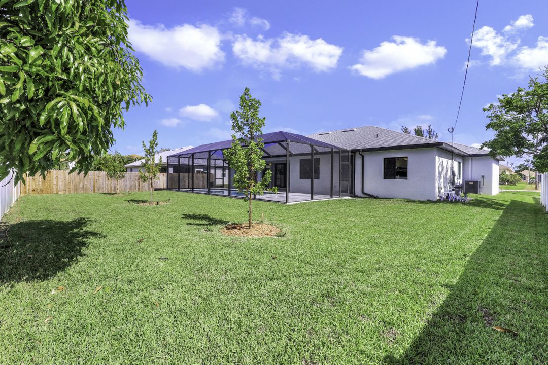 1908 SW 29th Terrace, Cape Coral, FL 33914