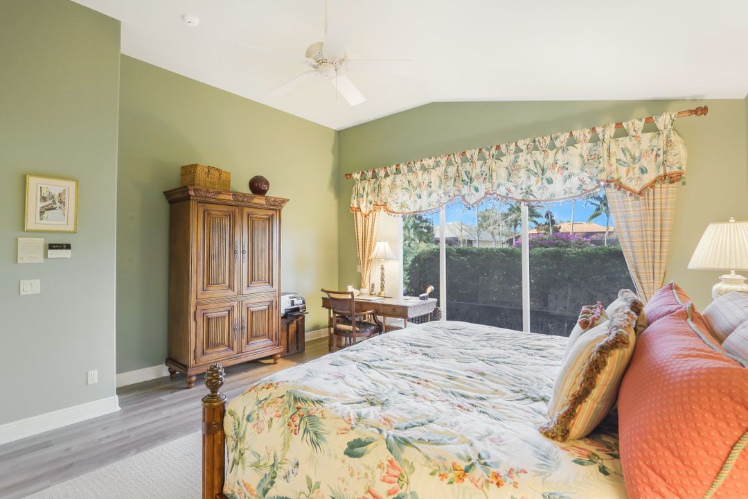 3133 Terramar Dr, Naples, FL 34119