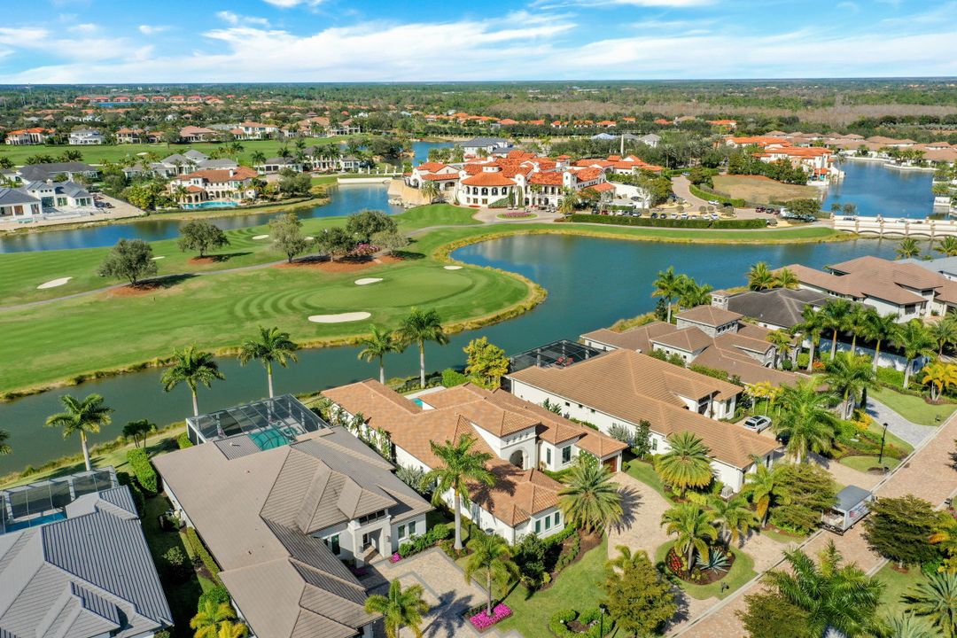 16439 Seneca Way, Naples, FL 34110