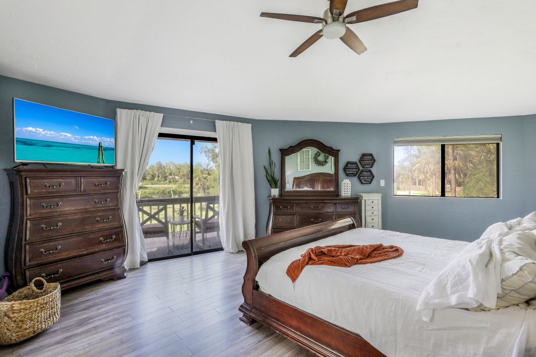 3035 64th St SW, Naples, FL 34105