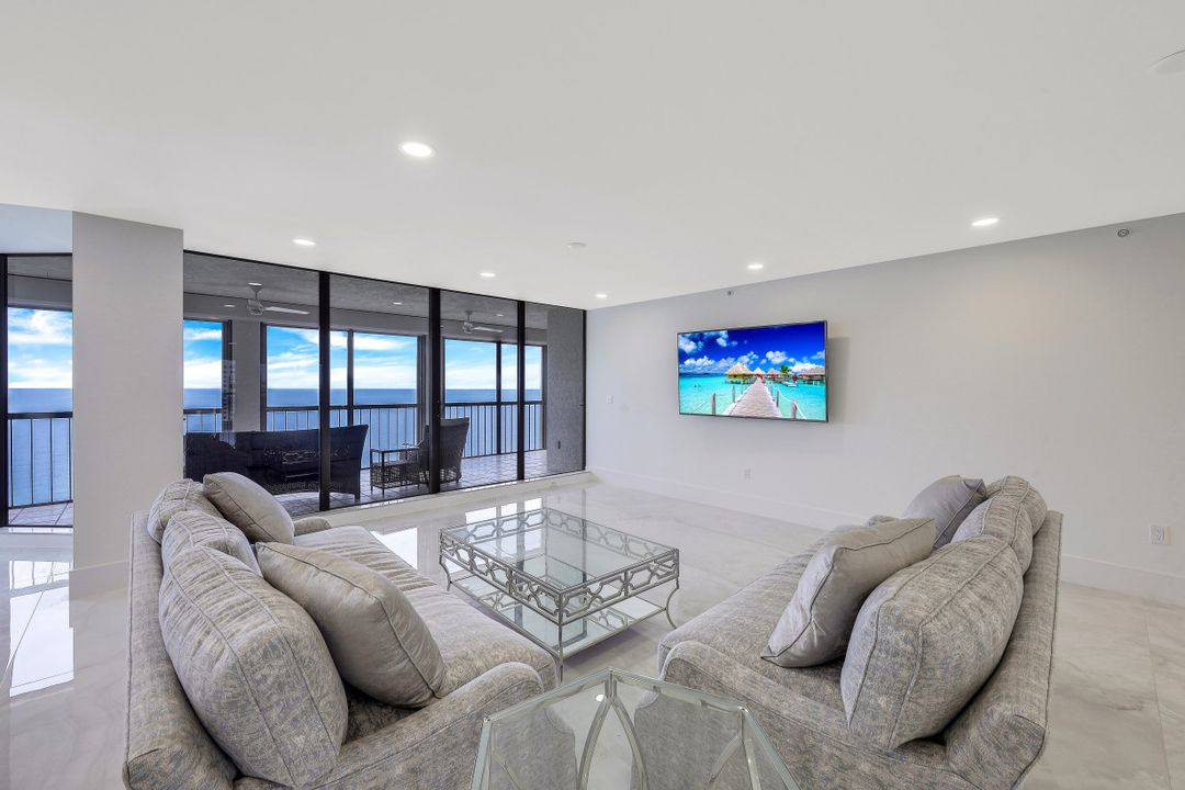 8171 Bay Colony Dr #1602, Naples, FL 34108