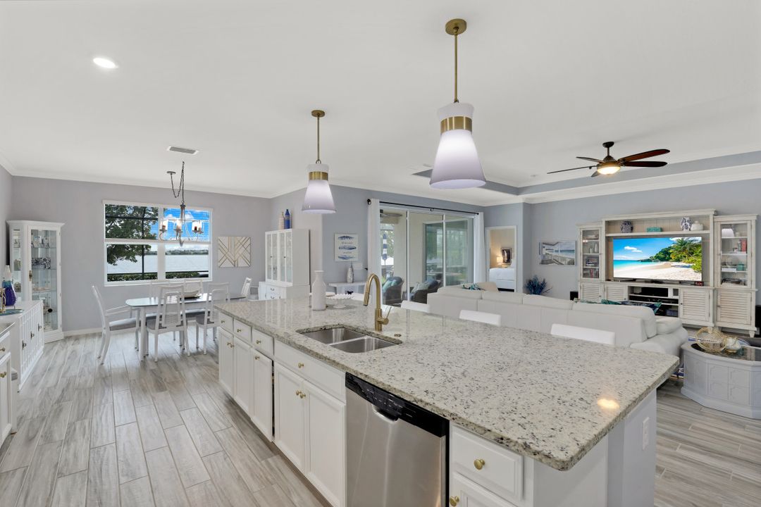 16479 Bonita Landing Cir, Bonita Springs, FL 34135