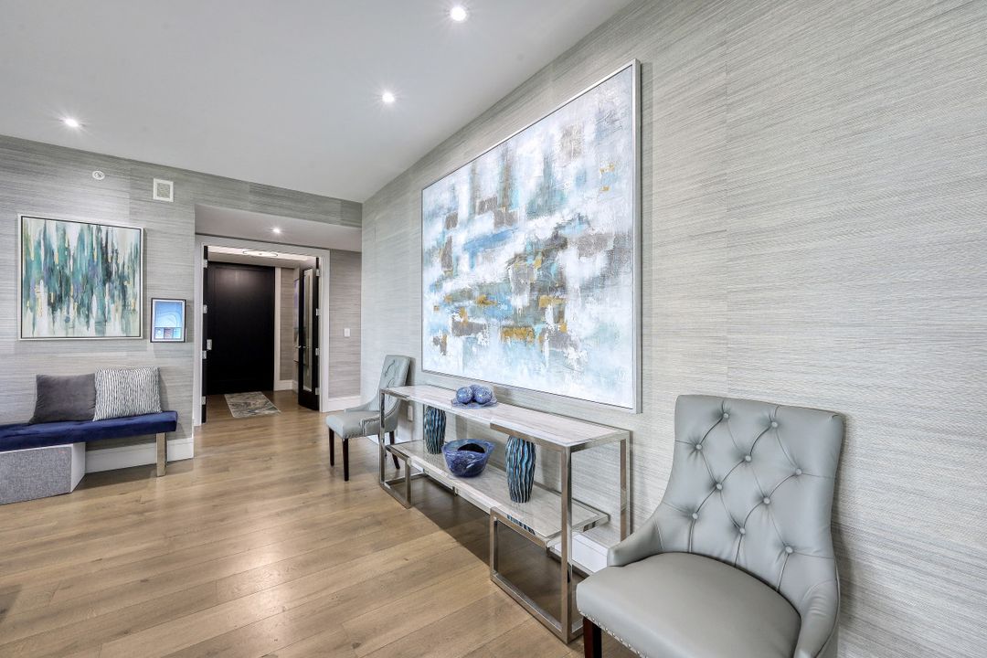 13915 Old Coast Rd #305, Naples, FL 34110