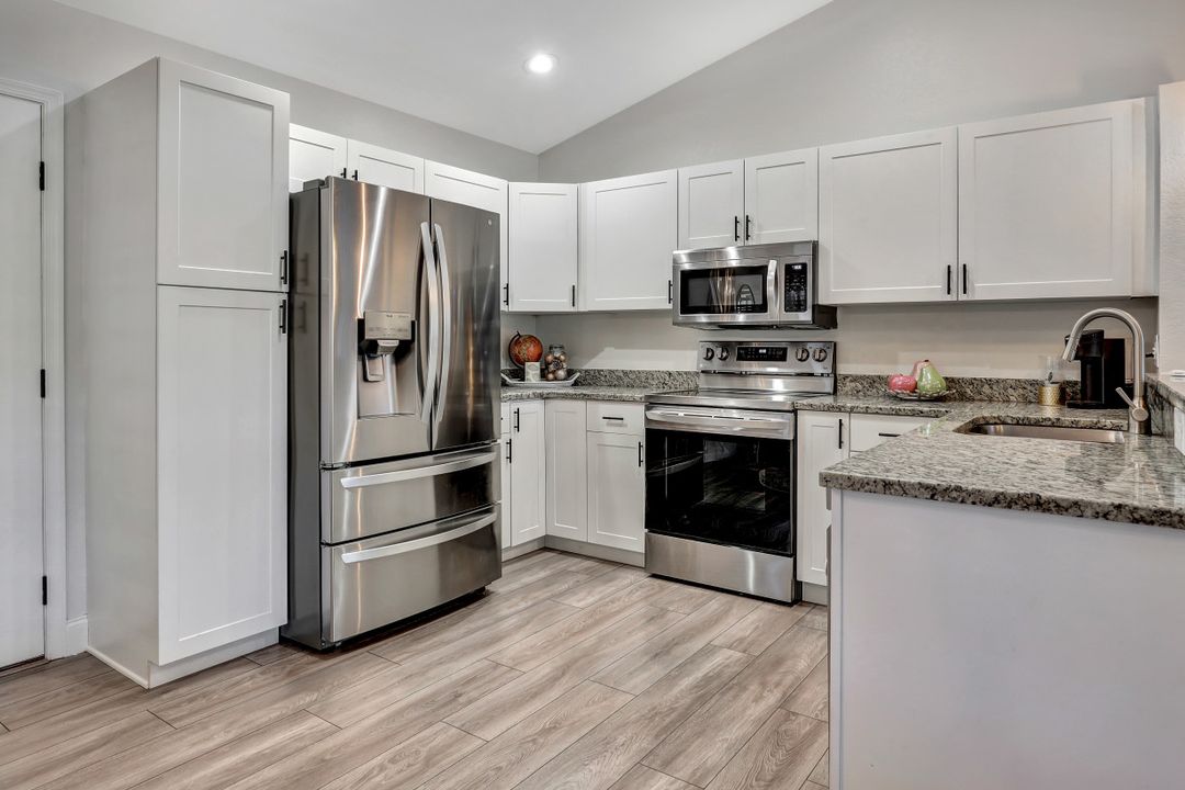 12761 Maiden Cane Ln, Bonita Springs, FL 34135