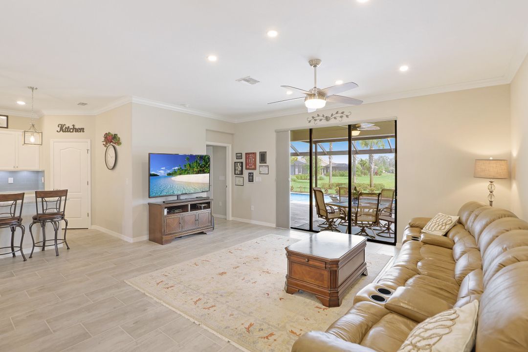 19813 Bittersweet Ln, Estero, FL 33928