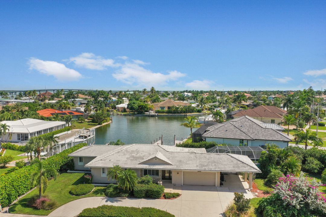 1201 Laurel Ct, Marco Island, FL 34145