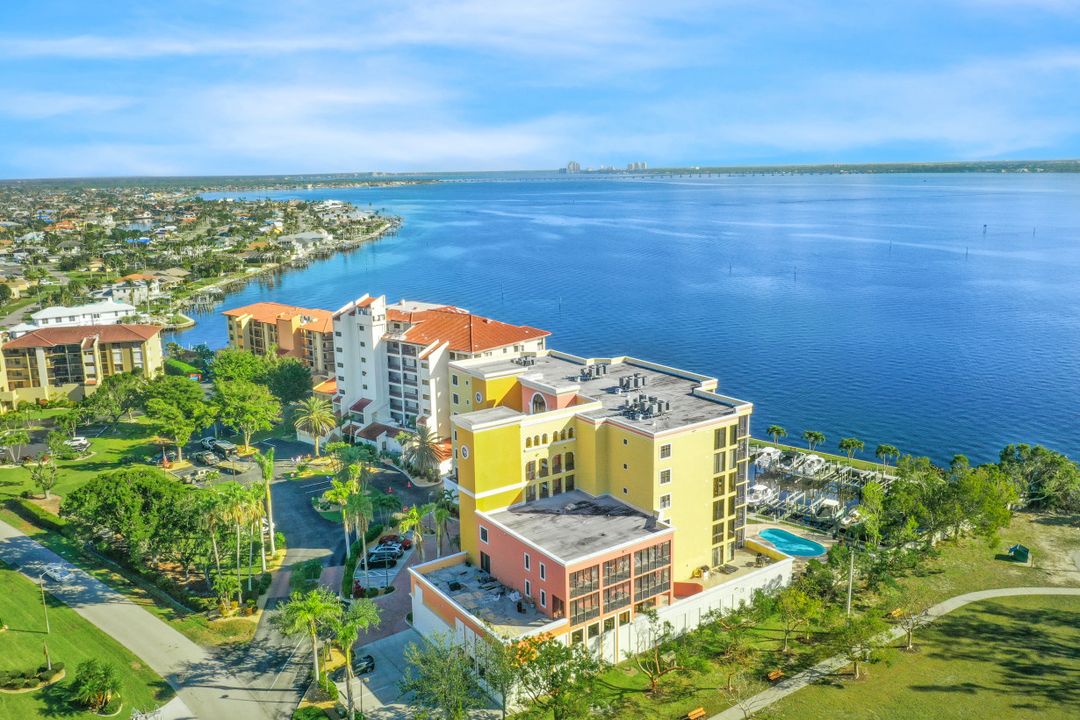 4029 SE 20th Pl #102, Cape Coral, FL 33904