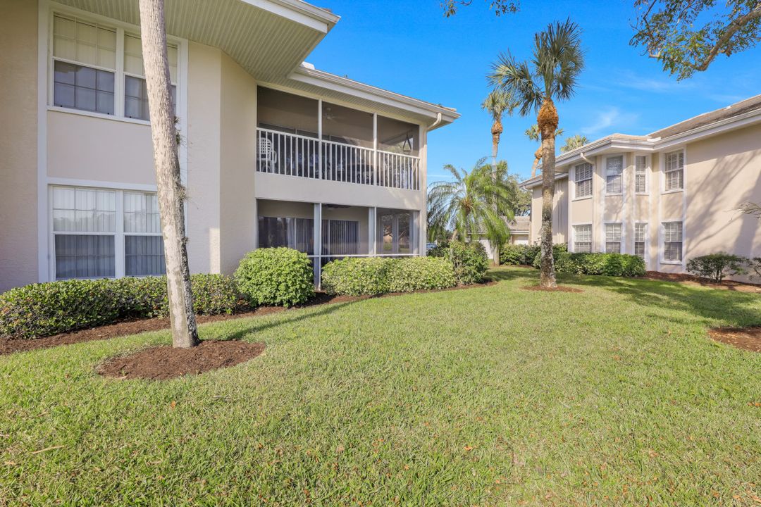 6260 Bellerive Ave #4-404, Naples, FL 34119