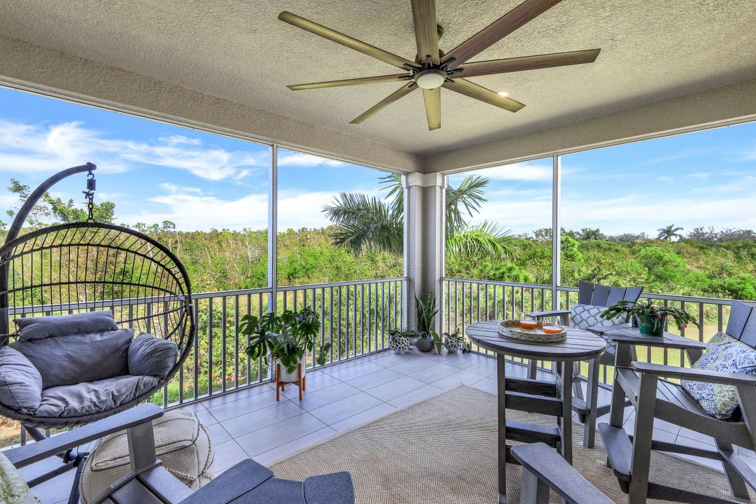 164 Indies Dr East #106, Naples, FL