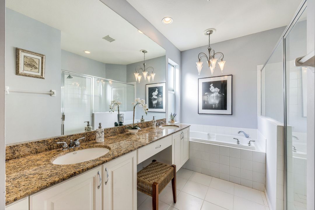 1744 Sanctuary Pointe Ct, Naples, FL 34110