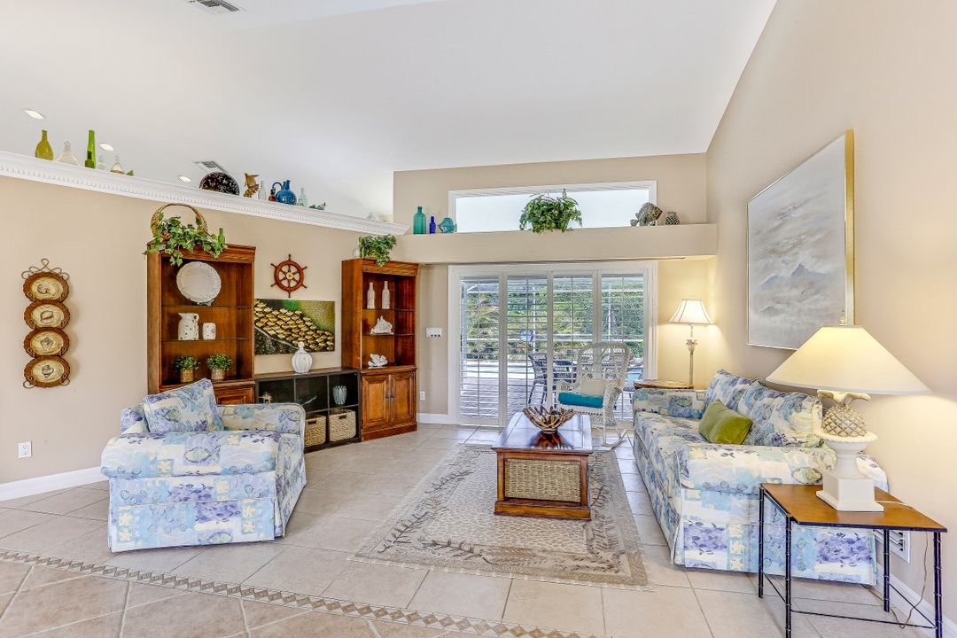 27313 Buccaneer Dr, Bonita Springs, FL 34135