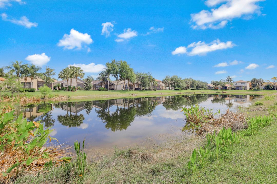 1622 Triangle Palm Terrace, Naples, FL 34119