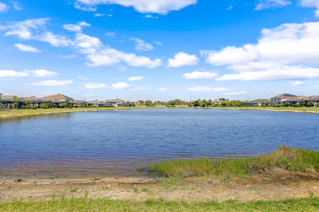 15551 Pascolo Ln, Fort Myers, FL 33908