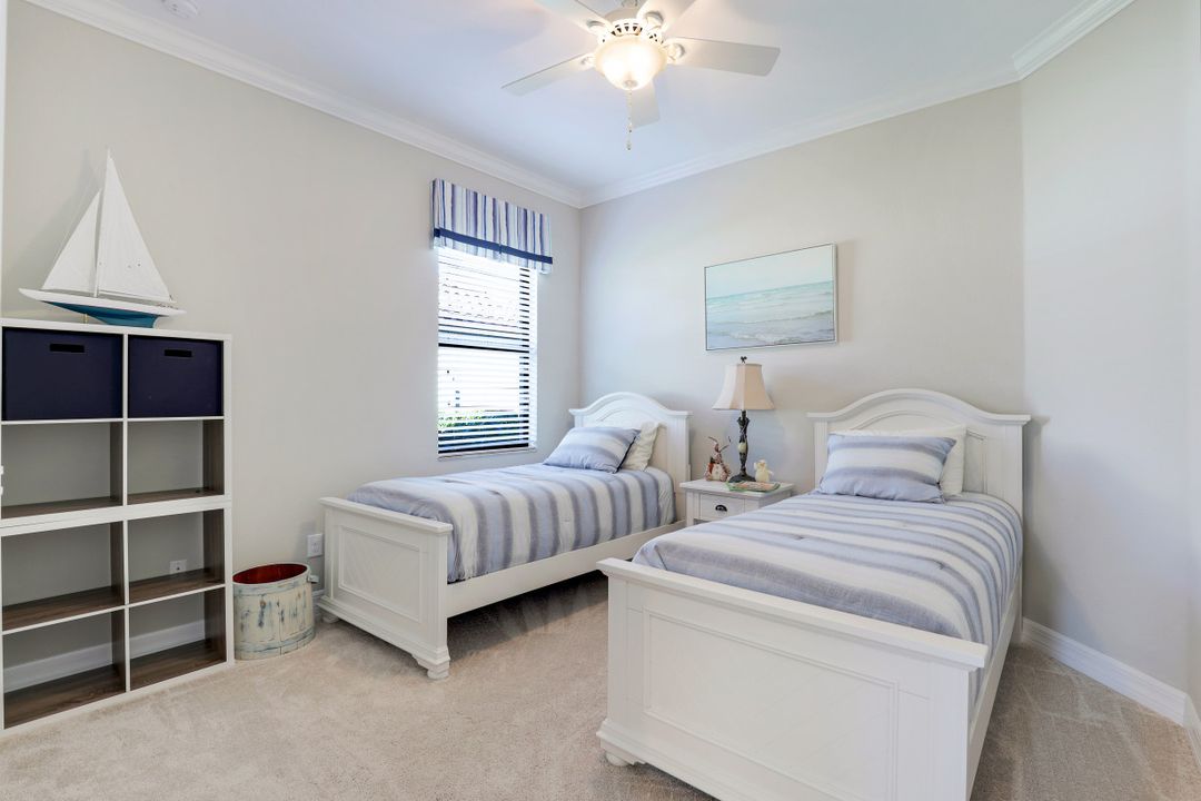 28111 Kerry Ct, Bonita Springs, FL 34135