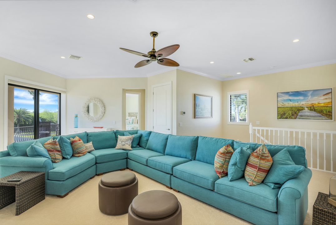 2030 El Dorado Pkwy W, Cape Coral, FL 33914