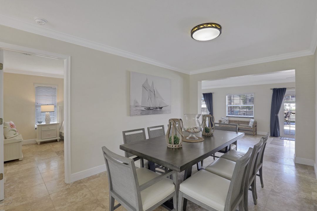 401 Willet Ave, Naples, FL 34108