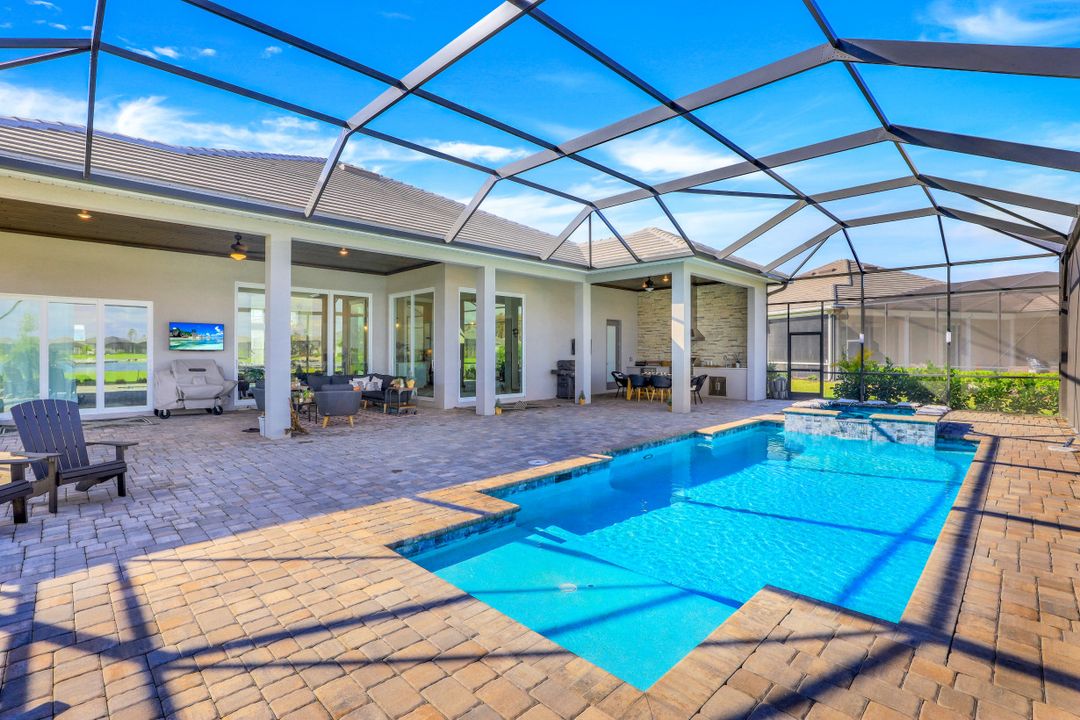 18421 WildBlue Blvd, Fort Myers, FL 33913